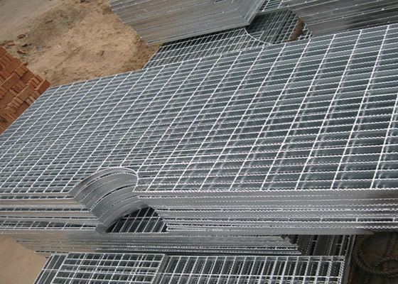 圧力倉庫の棚のためのロックされた床の炉の通路の鋼鉄格子