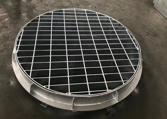 25*3mmの円の電流を通された火格子に火格子を付ける屋外の金属のマンホールの蓋
