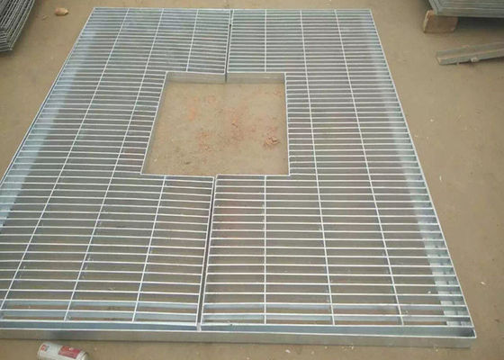 反錆SS316の床の炉の通路の鋼鉄耳障りな鋸歯状にされた棒