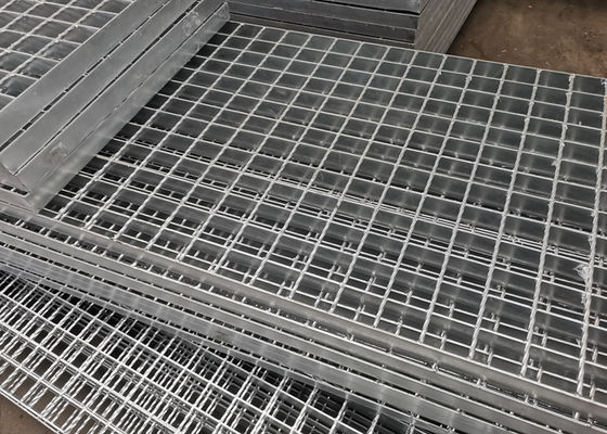 頑丈な鋭いプラットホームの鋼鉄格子はステンレス製の316反スキッドをめっきする